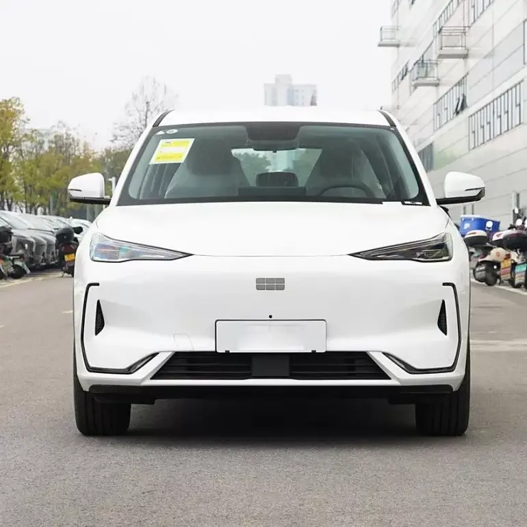 Zer egiten du Geely Galaxy E5 ibilgailu elektrikoak EV merkatuan nabarmentzen direnak
